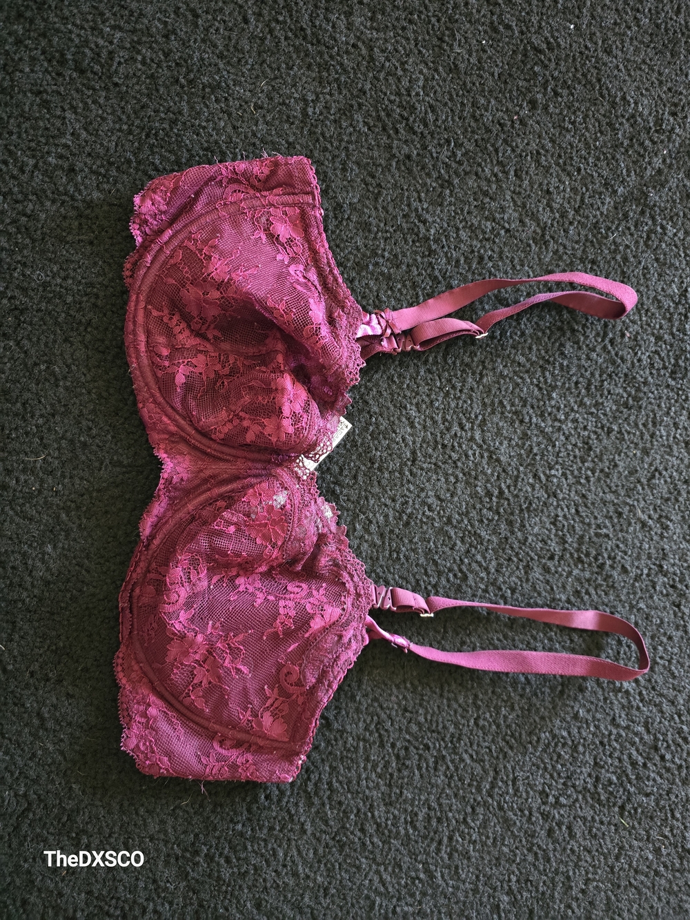 Victoria's Secret Lace Underwire Bra in Burgundy